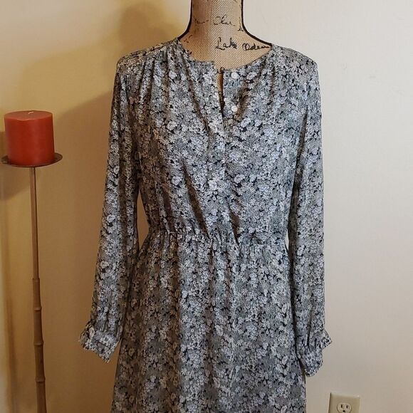 H&M green floral long sleeve dress size Medium - Picture 3 of 11